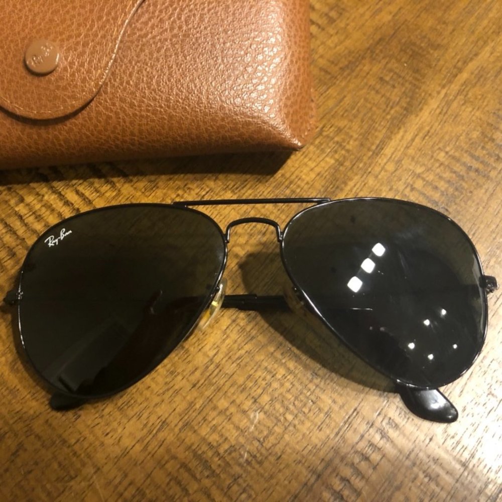 Ray-Ban Classic Aviator Sunglasses